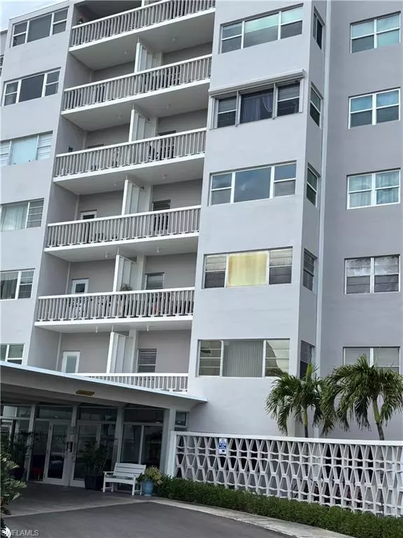 1900 Clifford ST #601A, Fort Myers, FL 33901
