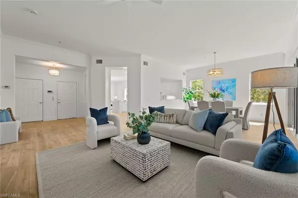 Naples, FL 34109,2882 Castillo CT #103