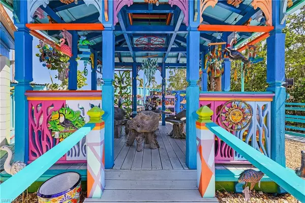 Matlacha, FL 33993,4625 Pine Island RD