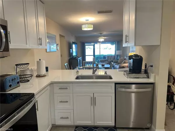 Fort Myers, FL 33908,11170 Caravel CIR #104