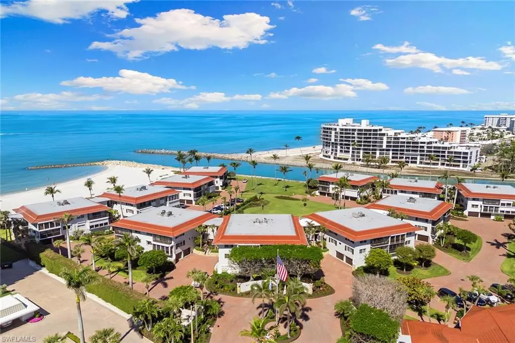 Naples, FL 34102,2205 Gulf Shore BLVD N #E3