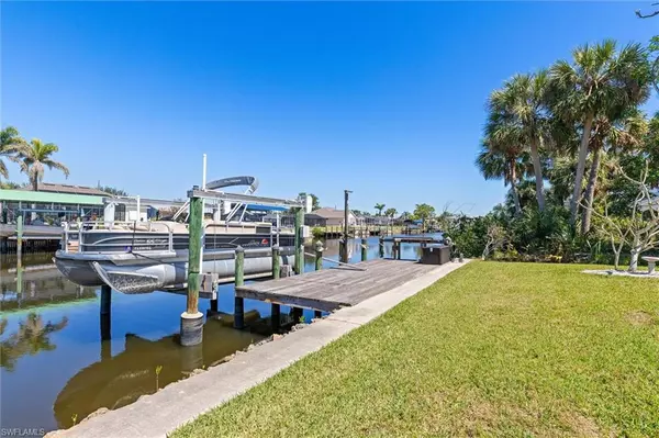 Port Charlotte, FL 33948,18486 Briggs CIR