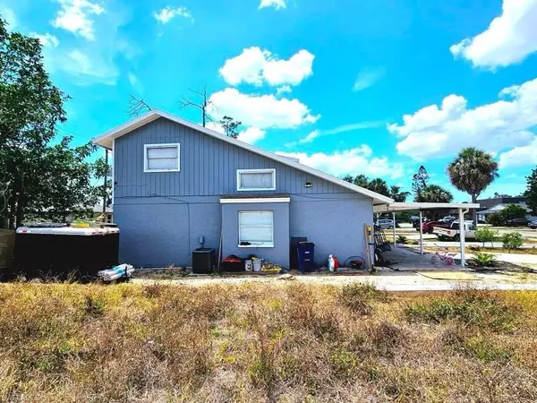 Fort Myers, FL 33907,5529/5531 10th AVE