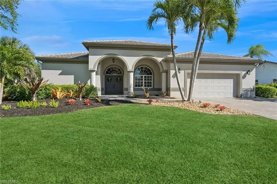 12471 Woodtimber LN, Fort Myers, FL 33913