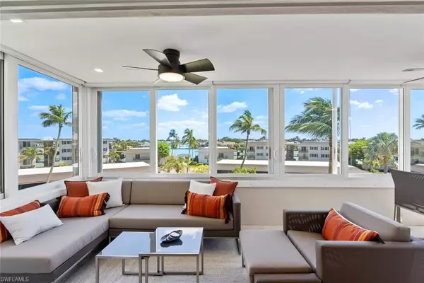 Naples, FL 34103,3410 Gulf Shore BLVD N #403