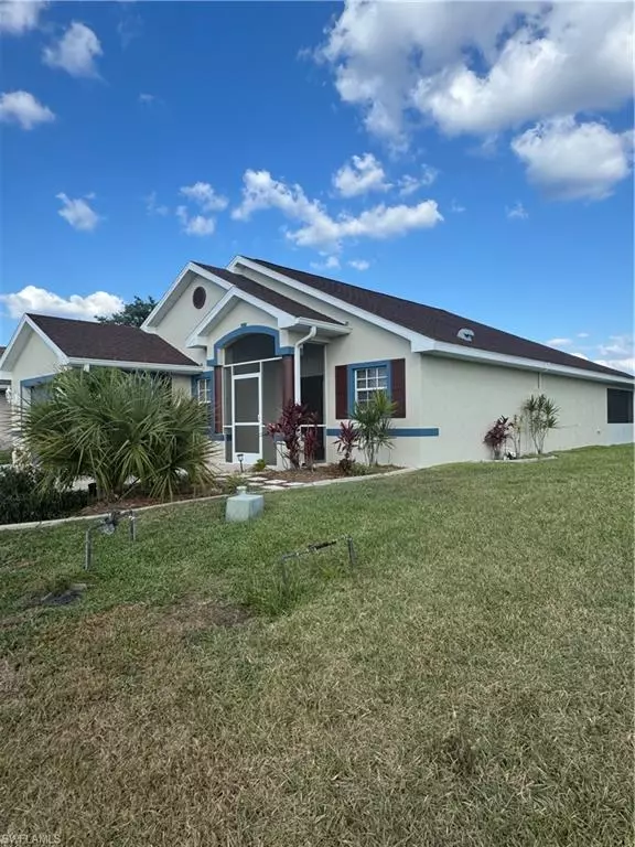 Lehigh Acres, FL 33972,8351 Gassner WAY