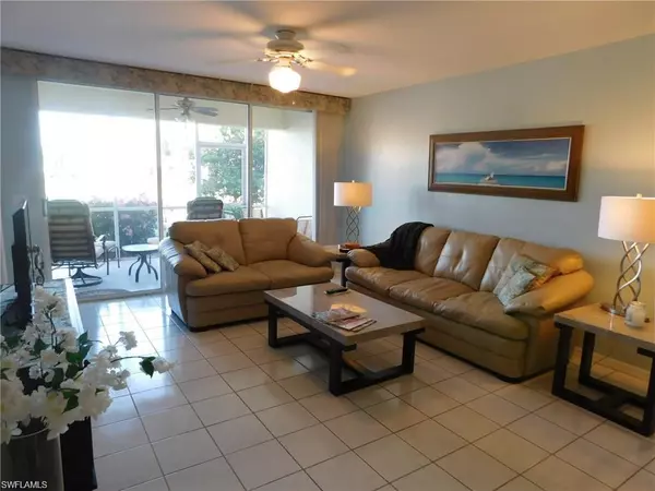 Naples, FL 34110,4920 Deerfield WAY #B-102