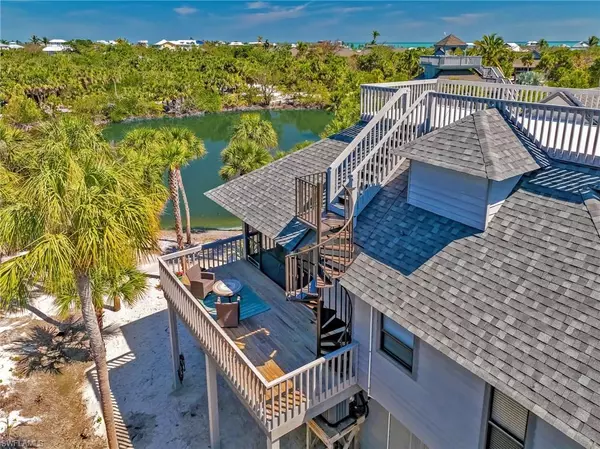 Upper Captiva, FL 33924,4492 Hammock CT