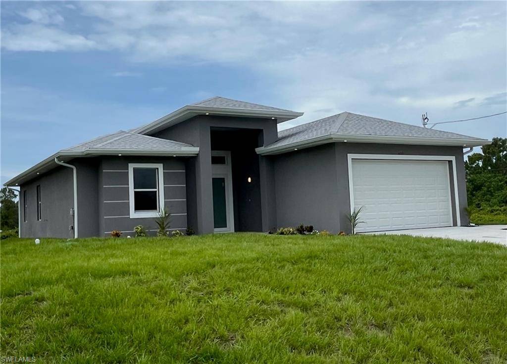 650 Kraft ST, Lehigh Acres, FL 33974