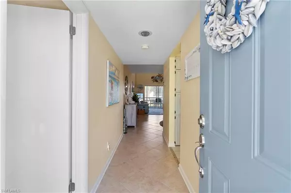 Venice, FL 34292,755 Village CIR #203