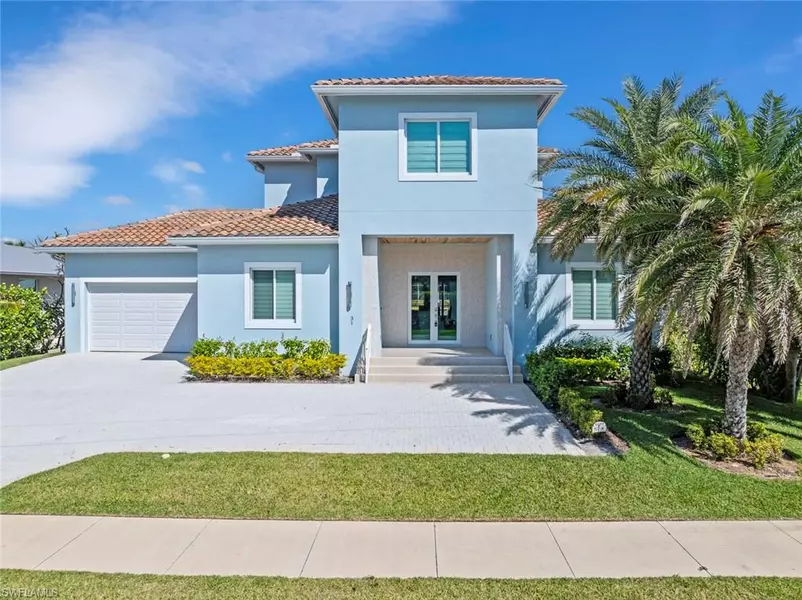 31 Manor TER, Marco Island, FL 34145