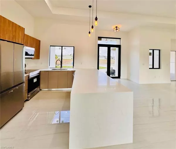 Cape Coral, FL 33909,3424 NE 21st PL