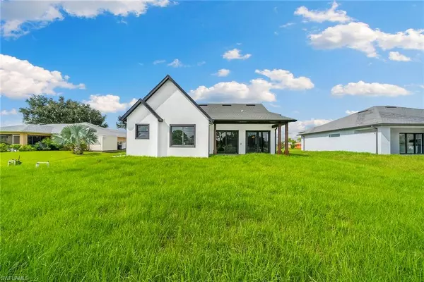 Lehigh Acres, FL 33976,4308 3rd ST SW