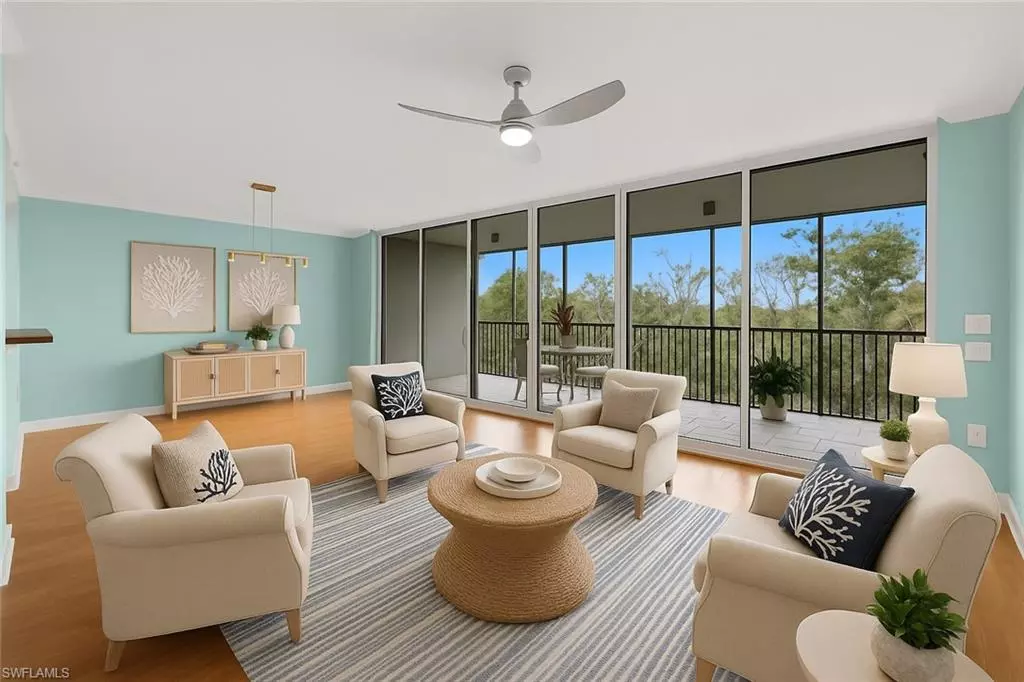 Naples, FL 34110,455 Cove Tower DR #303