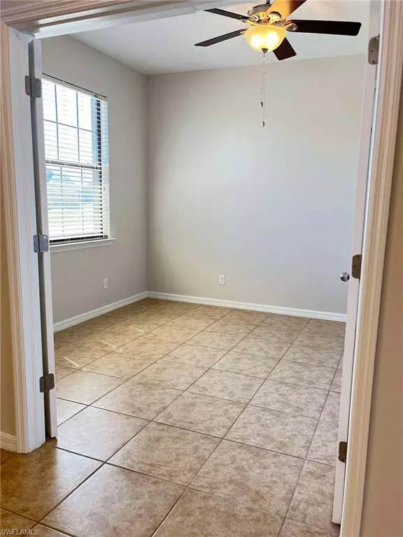 Cape Coral, FL 33991,213 SW 19th TER
