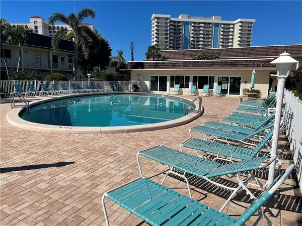 Marco Island, FL 34145,130 N Collier BLVD #A2