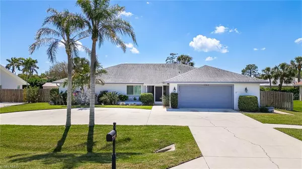 Naples, FL 34104,2360 Outrigger LN