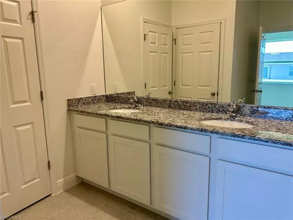 Cape Coral, FL 33993,4321 NW 34th TER