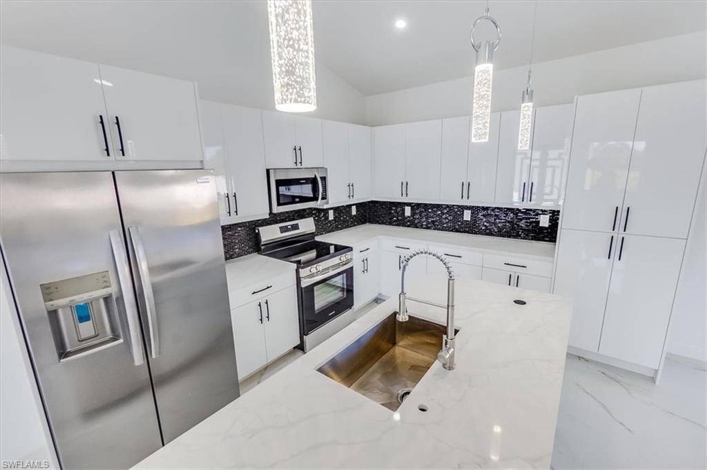 Cape Coral, FL 33909,2620 NE 22nd AVE