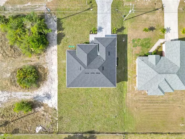 Lehigh Acres, FL 33976,3217 23rd ST SW