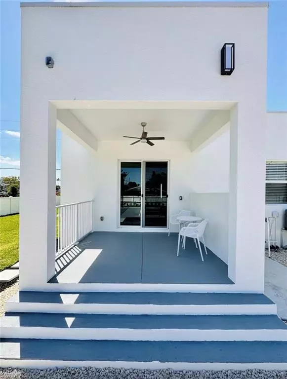 Naples, FL 34112,2479 Shadowlawn DR