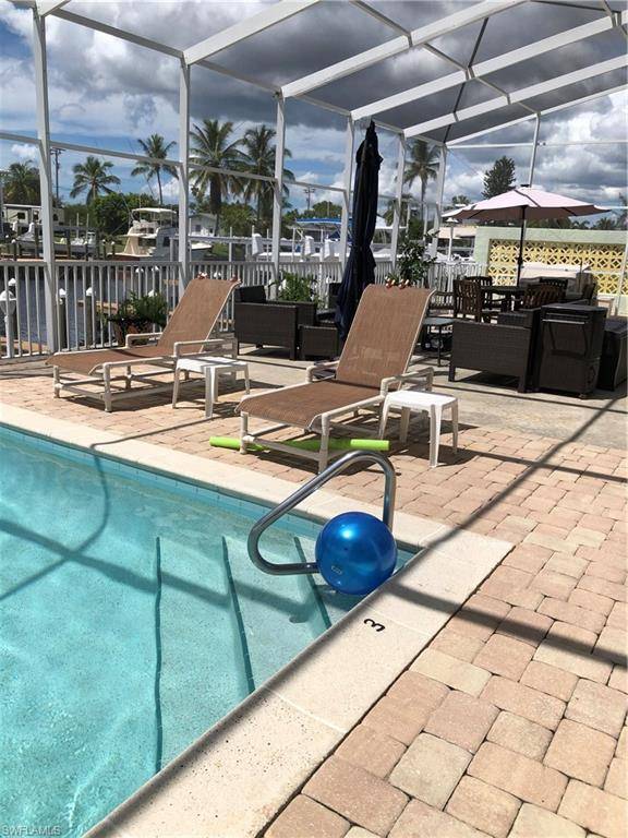 3211 Stringfellow RD #102, St. James City, FL 33956