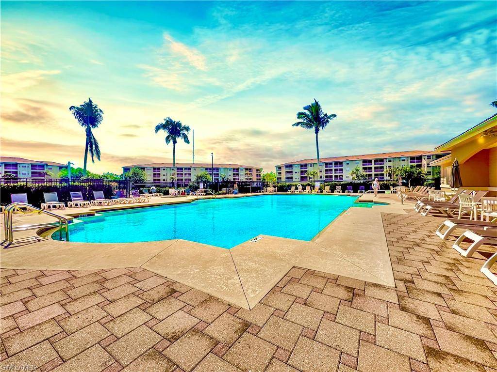 Estero, FL 33967,8550 Kingbird LOOP #638