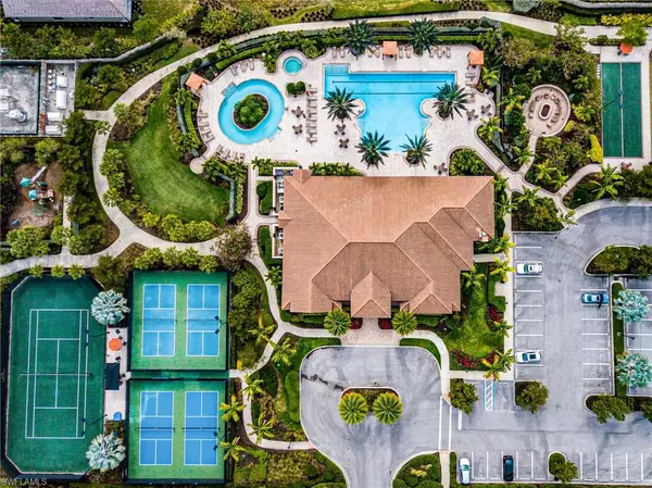 Naples, FL 34114,8021 Calle Canovas CT