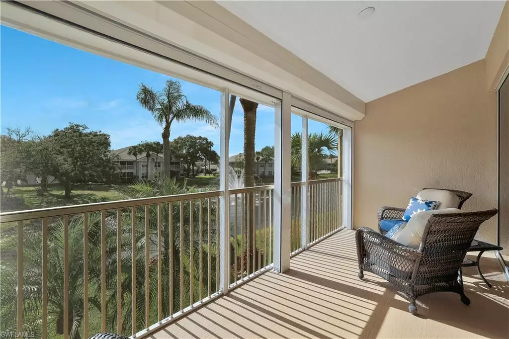 Naples, FL 34119,6230 Reserve CIR #703