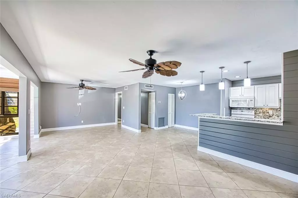 Fort Myers, FL 33919,14820 Summerlin Woods DR #1