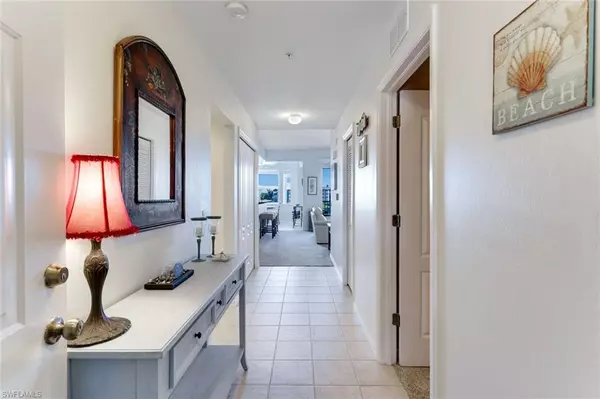 Fort Myers, FL 33908,16605 Lake Circle DR #337