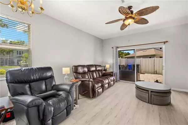 Fort Myers, FL 33916,3627 Pine Oak CIR #101