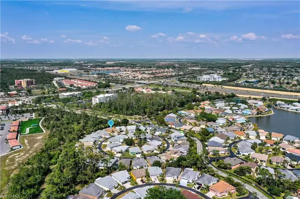 10710 Bahia Terrado CIR, Estero, FL 33928