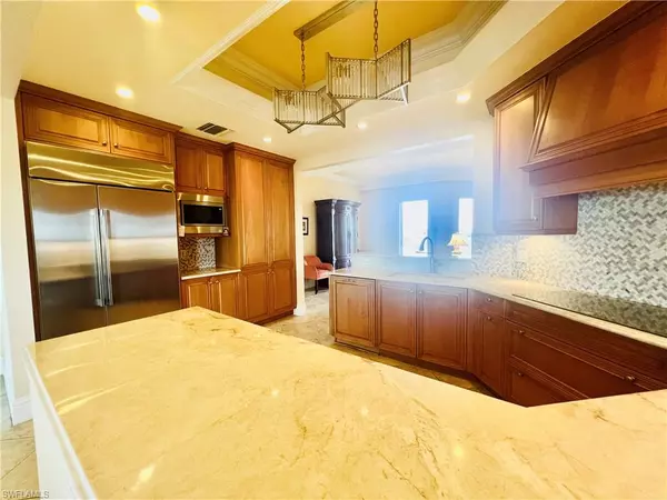 Bonita Springs, FL 34134,4731 Bonita Bay BLVD W #402
