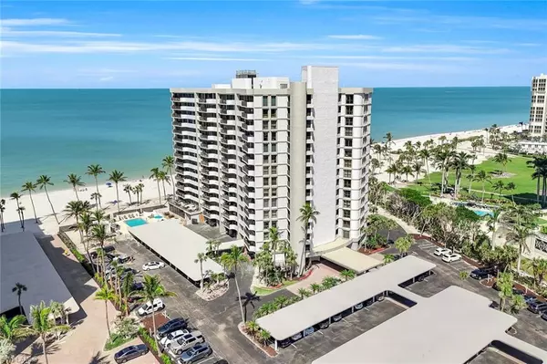 Naples, FL 34103,4005 Gulf Shore BLVD N #404