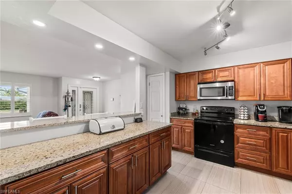 Fort Myers, FL 33919,1020 Sumica DR