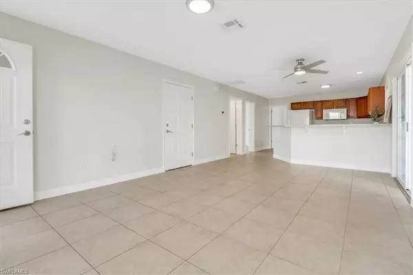 Naples, FL 34104,238 Leawood CIR
