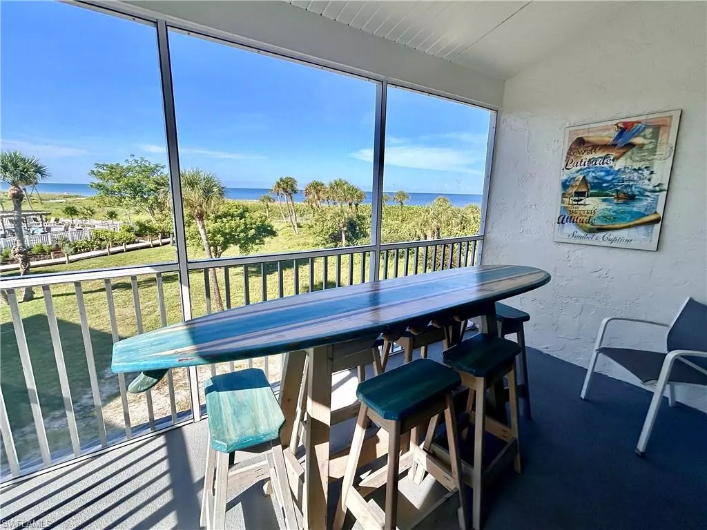 Captiva, FL 33924,2122 Gulf Beach Villas
