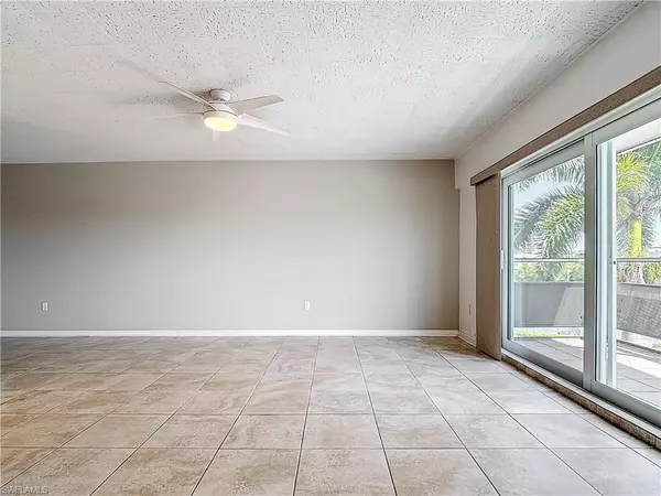 Fort Myers, FL 33901,2350 W First ST #403