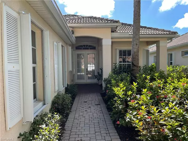 Naples, FL 34110,6474 Waverly Green WAY