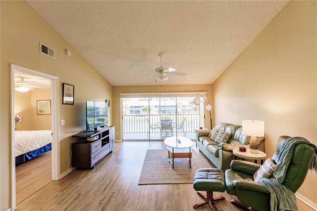 Naples, FL 34110,1230 Yesica Ann CIR #D202