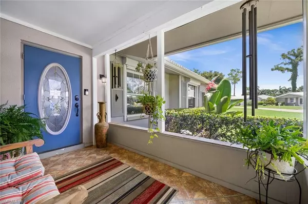 Naples, FL 34112,62 Lanai CIR #62