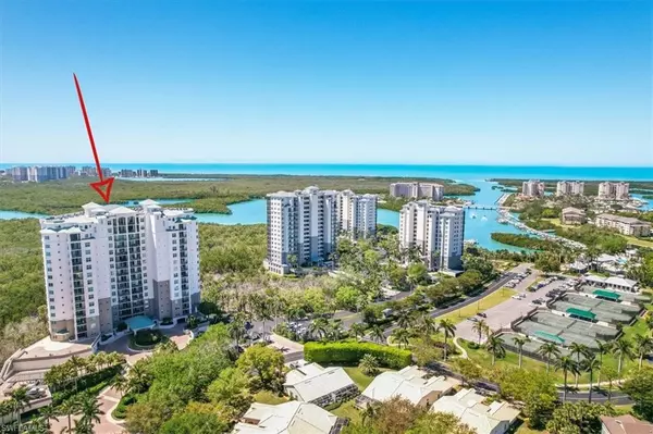 Naples, FL 34110,445 Cove Tower DR #302