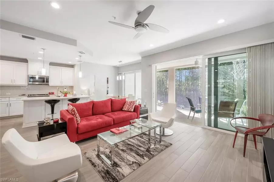6953 Avalon CIR #1804, Naples, FL 34112