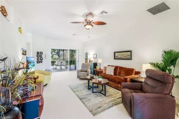 Naples, FL 34110,6078 Highwood Park CT