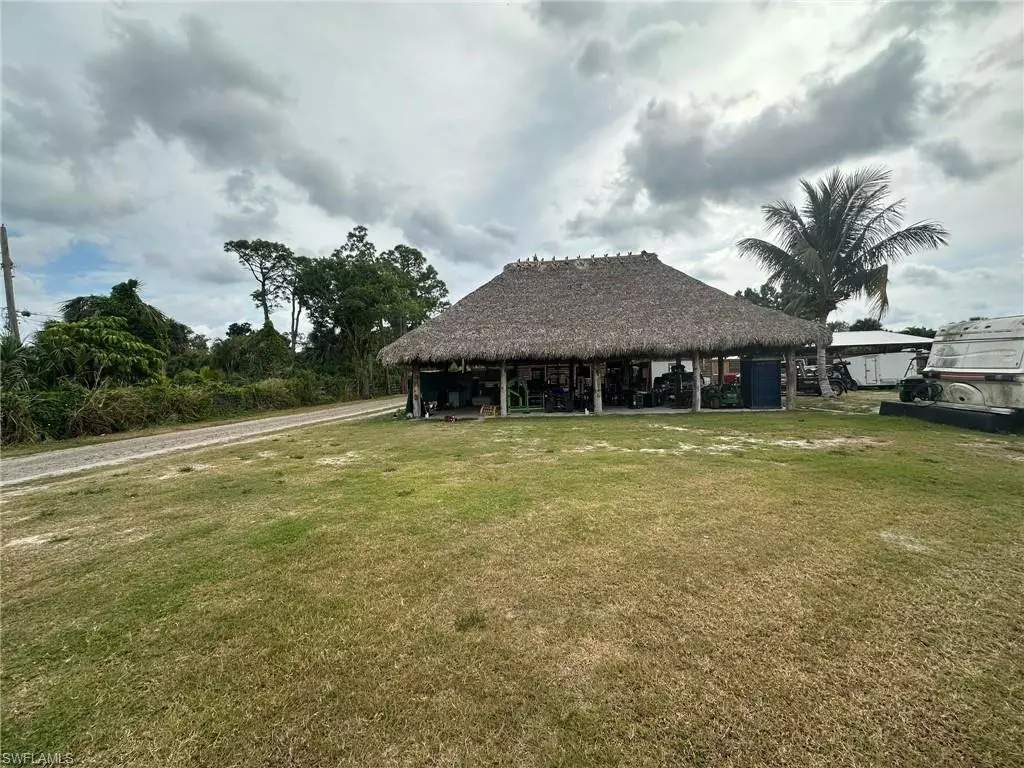 Loxahatchee, FL 33470,3525 D RD