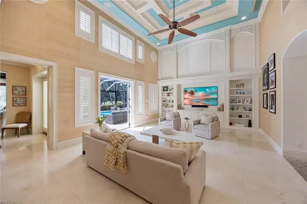 Naples, FL 34109,2895 Tiburon BLVD E