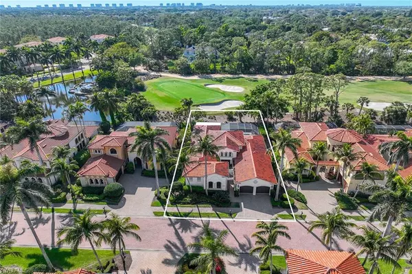 Naples, FL 34109,2895 Tiburon BLVD E