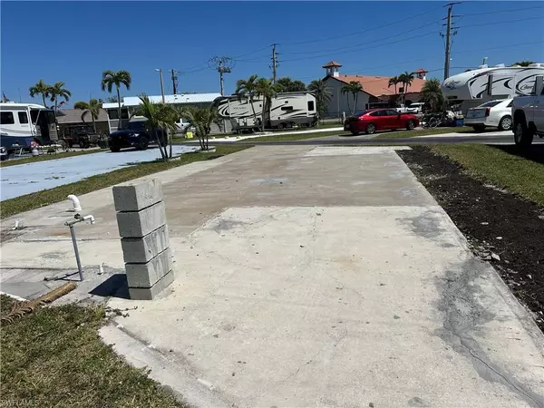 Fort Myers, FL 33908,19681 L550 Summerlin RD
