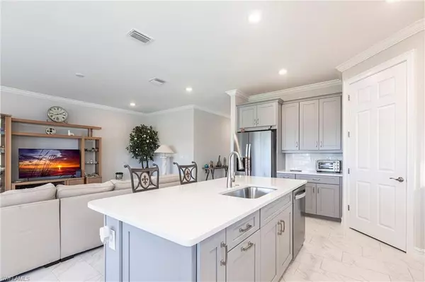 Bonita Springs, FL 34135,28045 Sanibel Sands ST